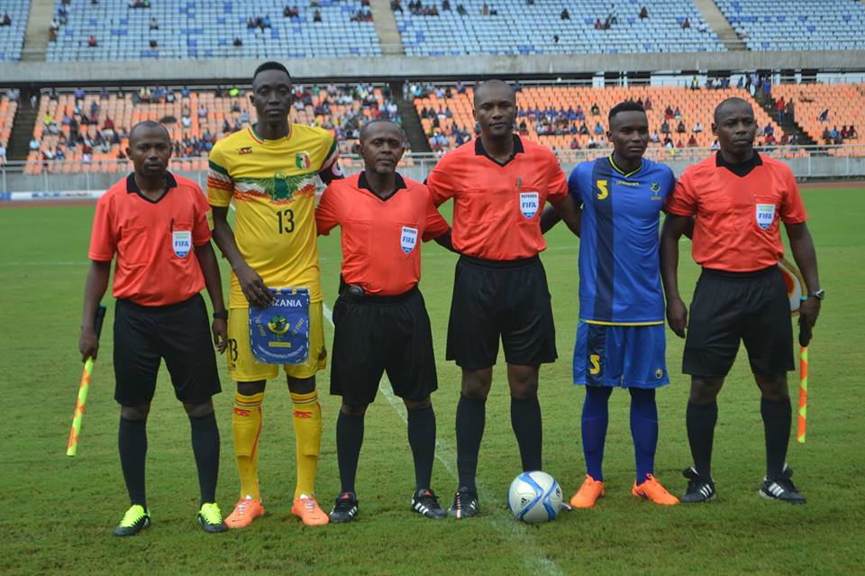 Comorien, CAN U20 : Un quatuor arbitral comorien a officié Tanzanie-Mali, Comoros Football 269 | Portail du football des Comores