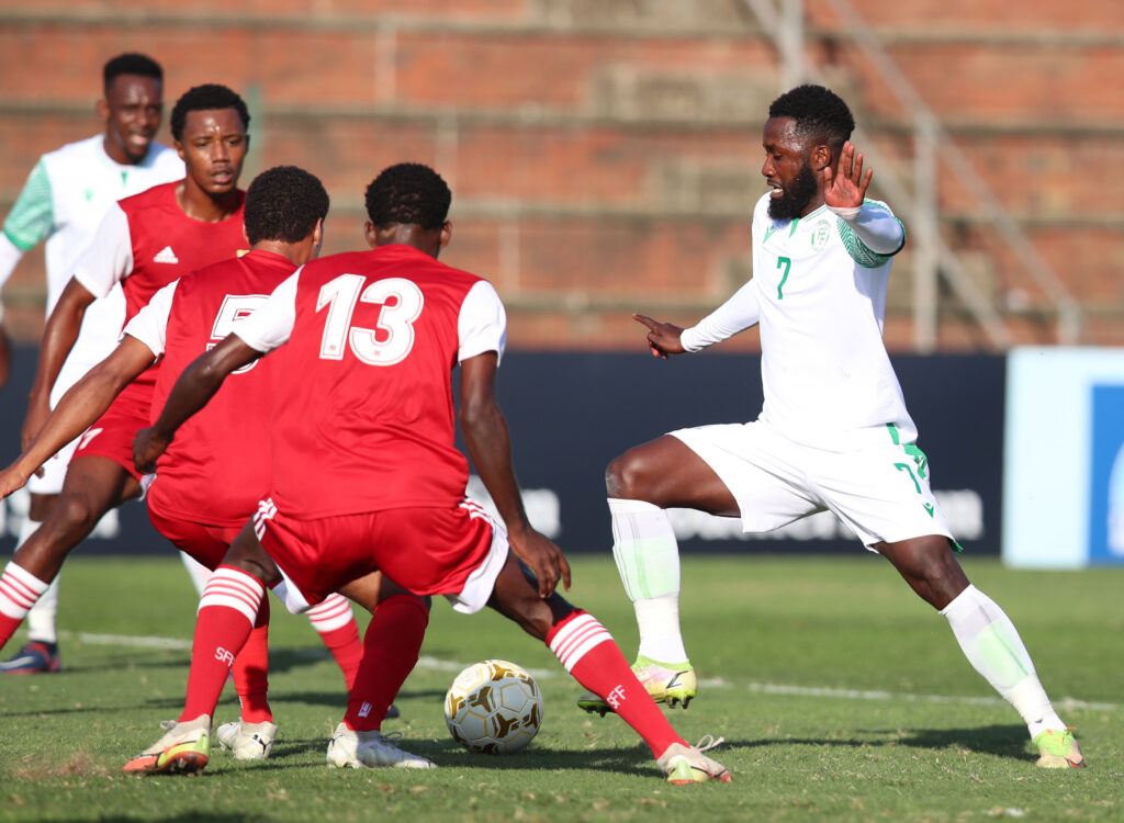 Le Comorien Ibroihim Youssouf face aux Seychelles à la Cosafa Cup 2023