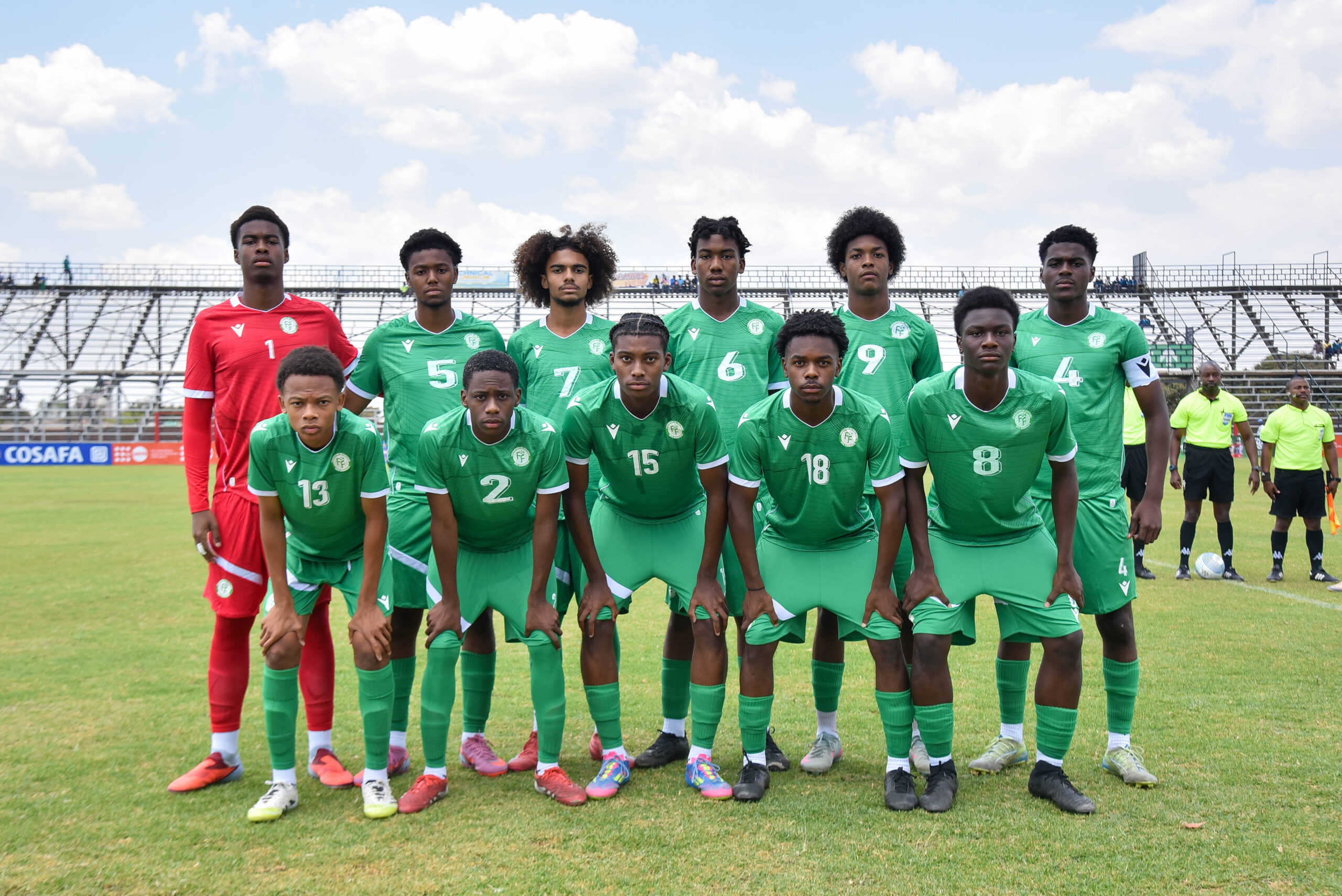 Le XI des Comores U17 face au Zimbabwe le 15 septembre au Ngoni Mwos Stadium. ©️ Nokwanda Zondi/BackpagePix