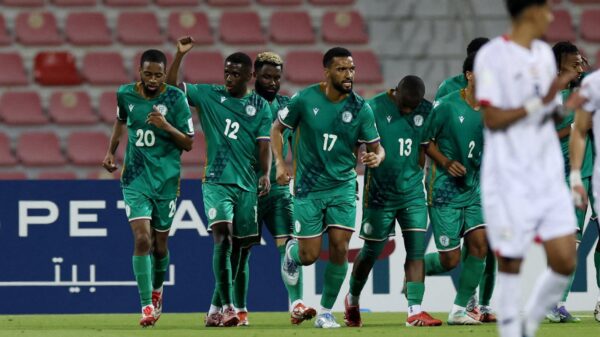 Célébration de but de Housseine Zakouani avec les Cœlacanthes face au Yémen.